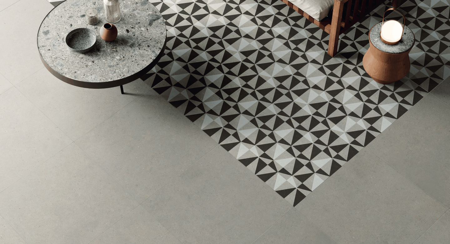 PAGE 23 B FOSSIL GREY BOTTOM IMAGE - S