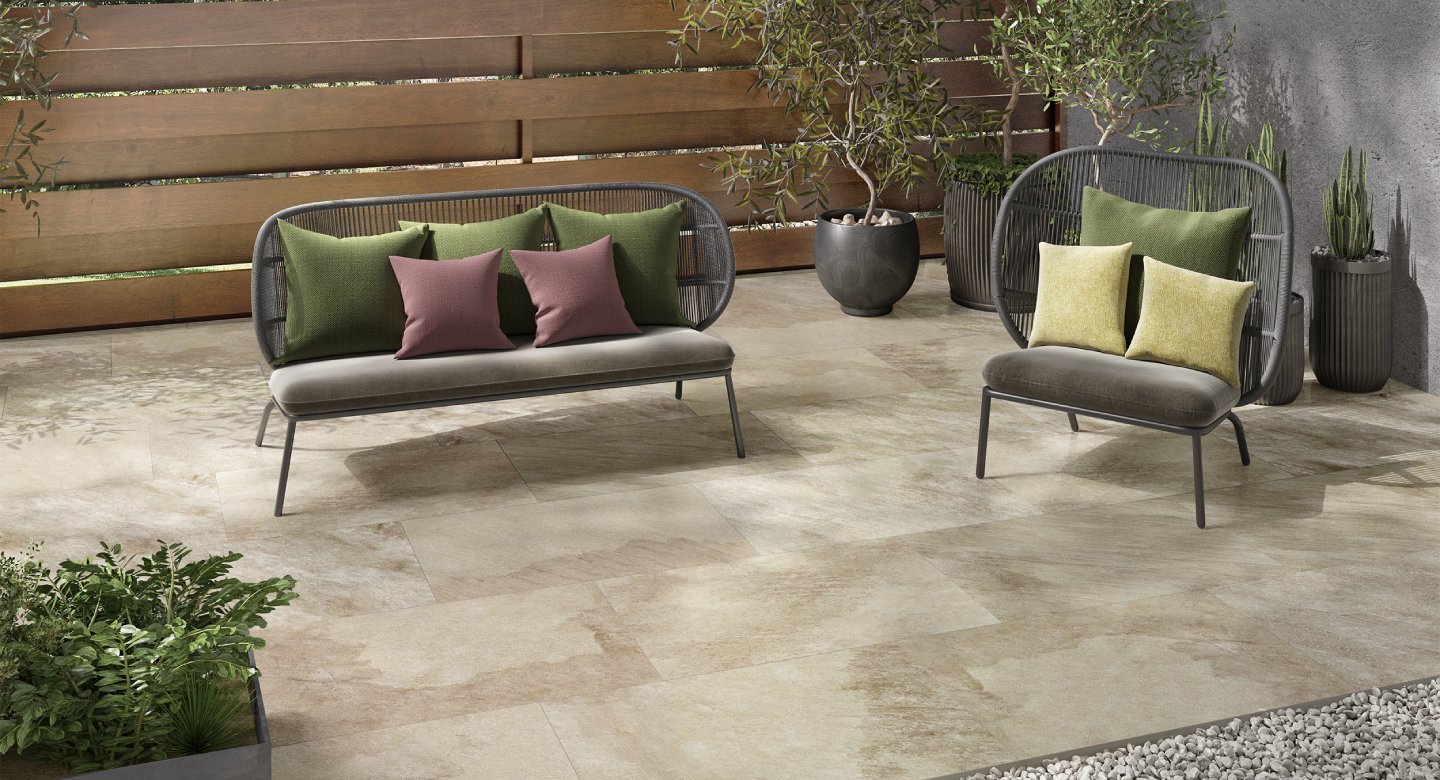 PAGE 45 A MINERAL BEIGE TOP IMAGE - S